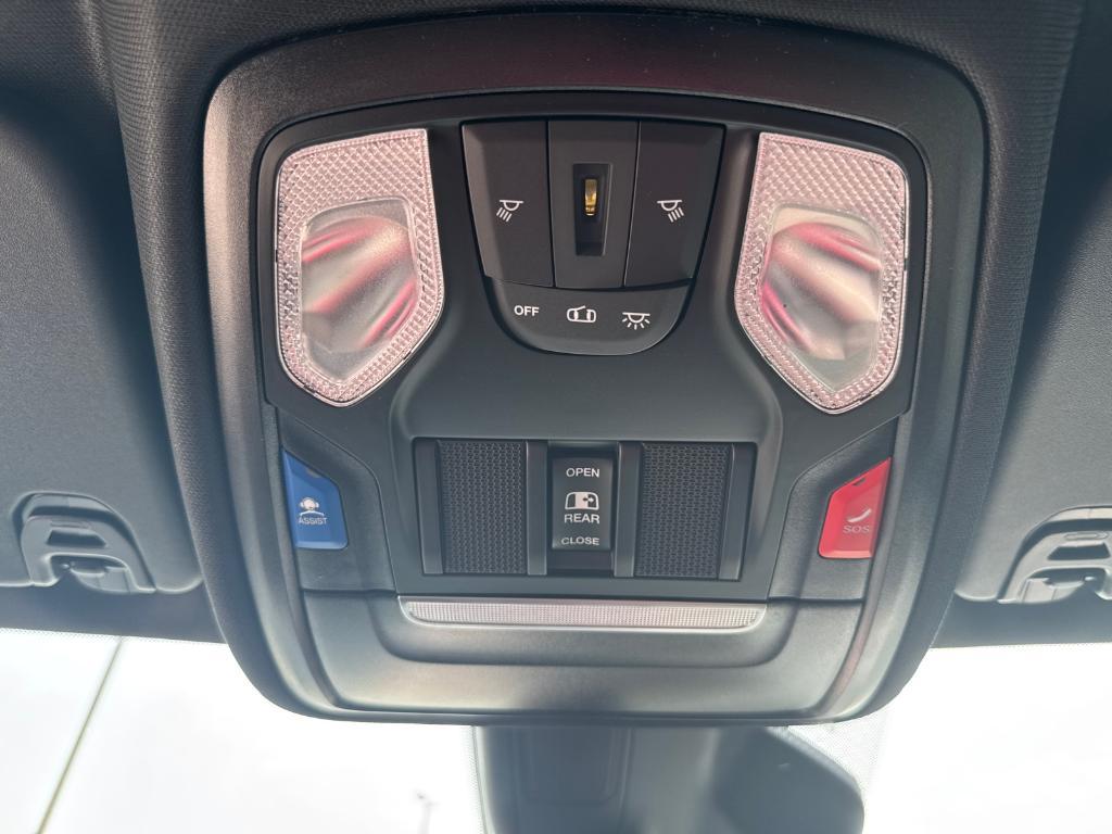 new 2025 Ram 1500 car, priced at $39,993