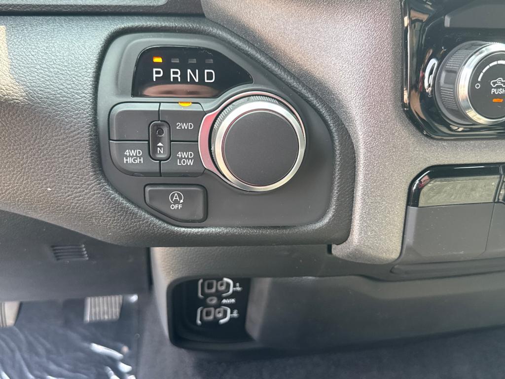 new 2025 Ram 1500 car, priced at $39,993