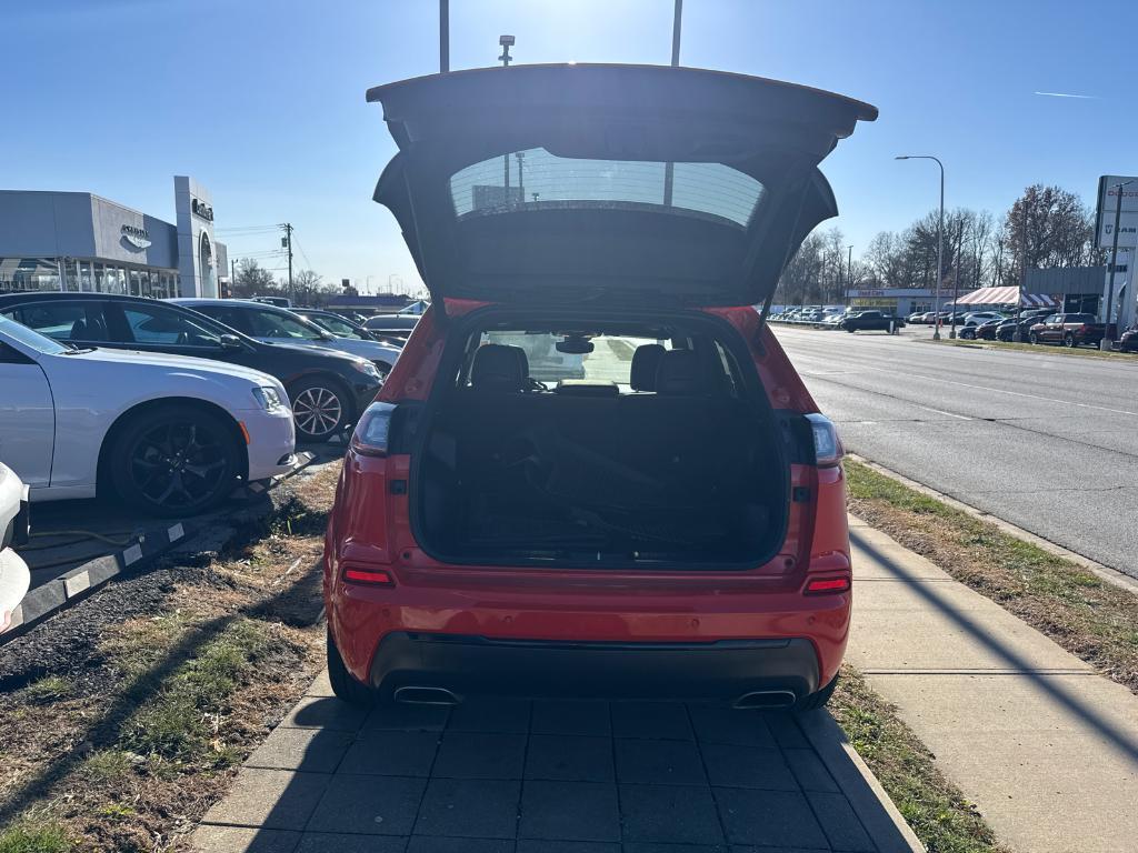 used 2021 Jeep Cherokee car, priced at $25,988