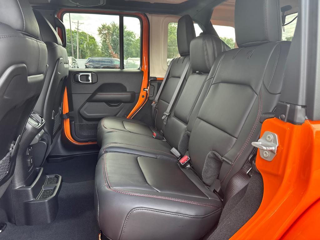 new 2025 Jeep Wrangler car, priced at $54,988