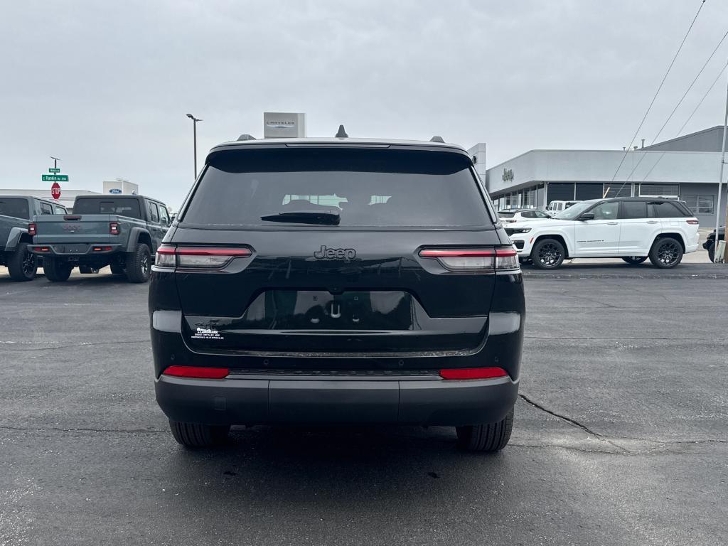 new 2025 Jeep Grand Cherokee L car, priced at $49,725