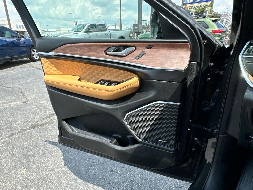 used 2023 Jeep Grand Cherokee car, priced at $43,488