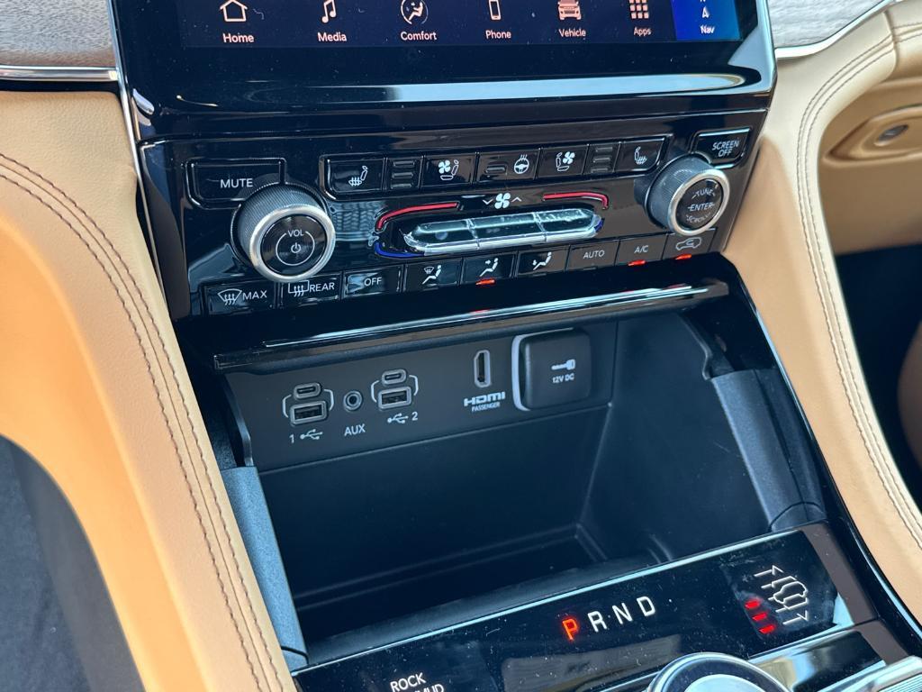 new 2025 Jeep Grand Cherokee car, priced at $57,988