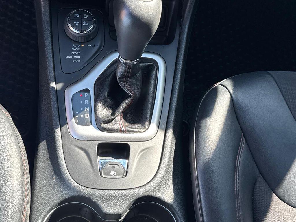 used 2016 Jeep Cherokee car, priced at $14,988