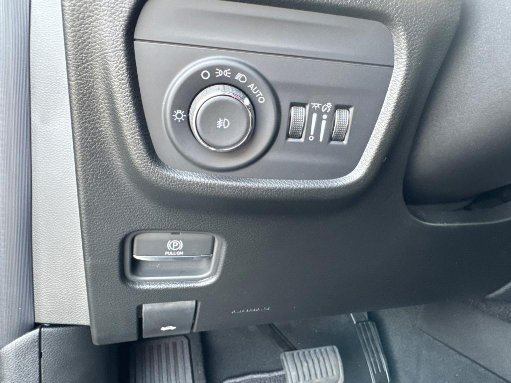 new 2025 Jeep Grand Cherokee L car, priced at $58,988