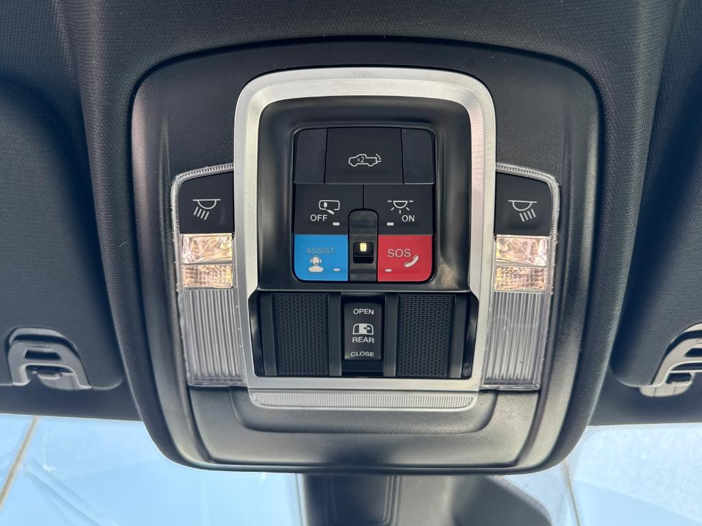 new 2025 Ram 1500 car, priced at $47,680