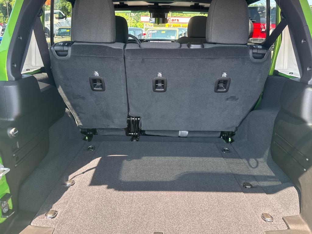 new 2025 Jeep Wrangler car, priced at $41,988