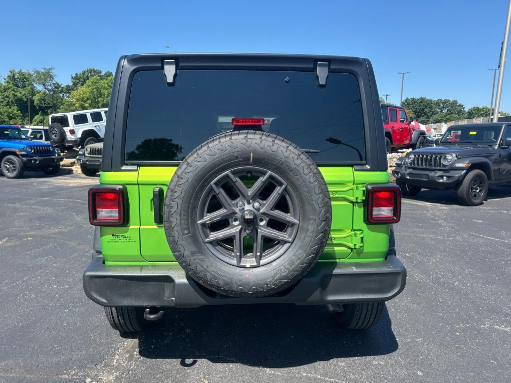 new 2025 Jeep Wrangler car, priced at $41,988