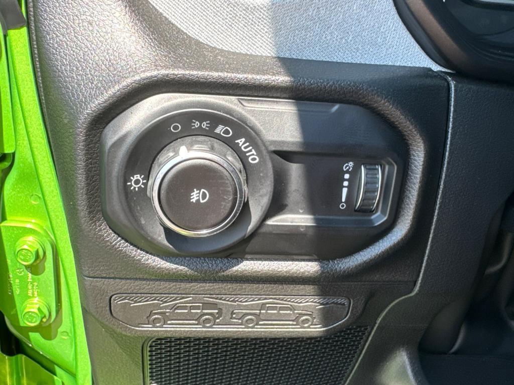 new 2025 Jeep Wrangler car, priced at $41,988