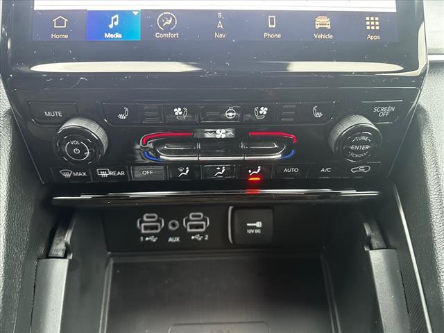 new 2024 Jeep Grand Cherokee L car, priced at $47,988