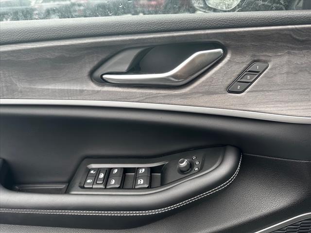 new 2024 Jeep Grand Cherokee L car, priced at $47,988