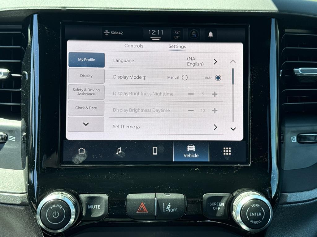 new 2025 Ram 1500 car, priced at $45,795