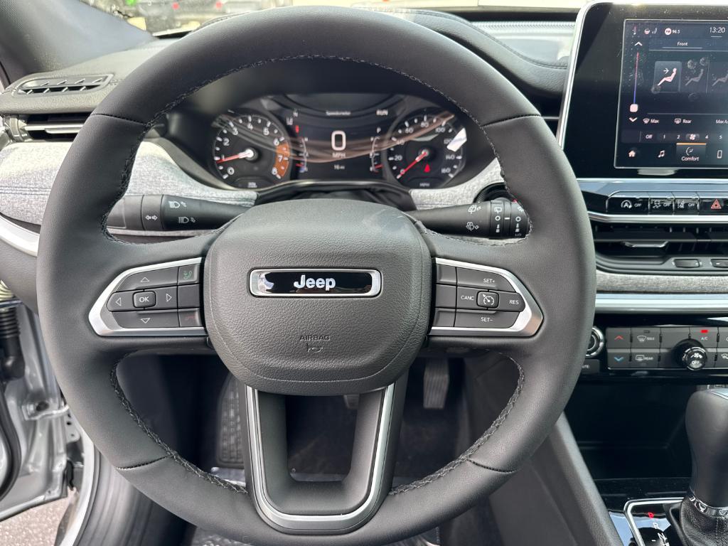 new 2025 Jeep Compass car, priced at $30,360
