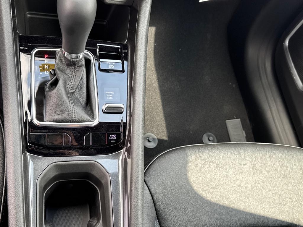 new 2025 Jeep Compass car, priced at $30,360