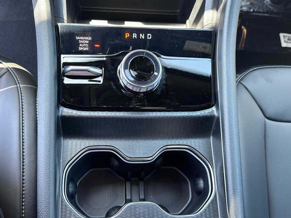 new 2025 Jeep Grand Cherokee car, priced at $38,988