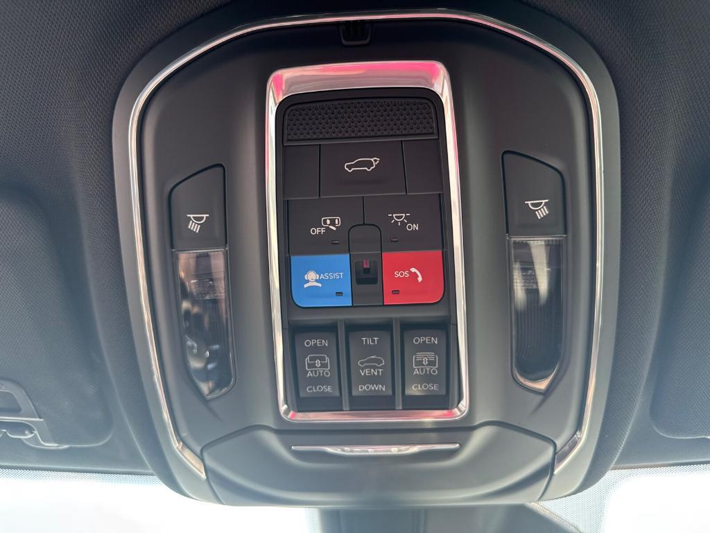 new 2025 Jeep Grand Cherokee L car, priced at $54,988