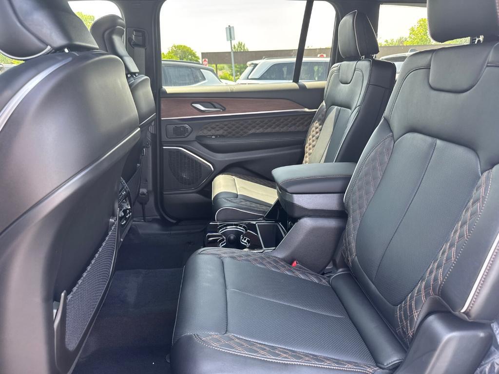 new 2025 Jeep Grand Cherokee L car, priced at $54,988