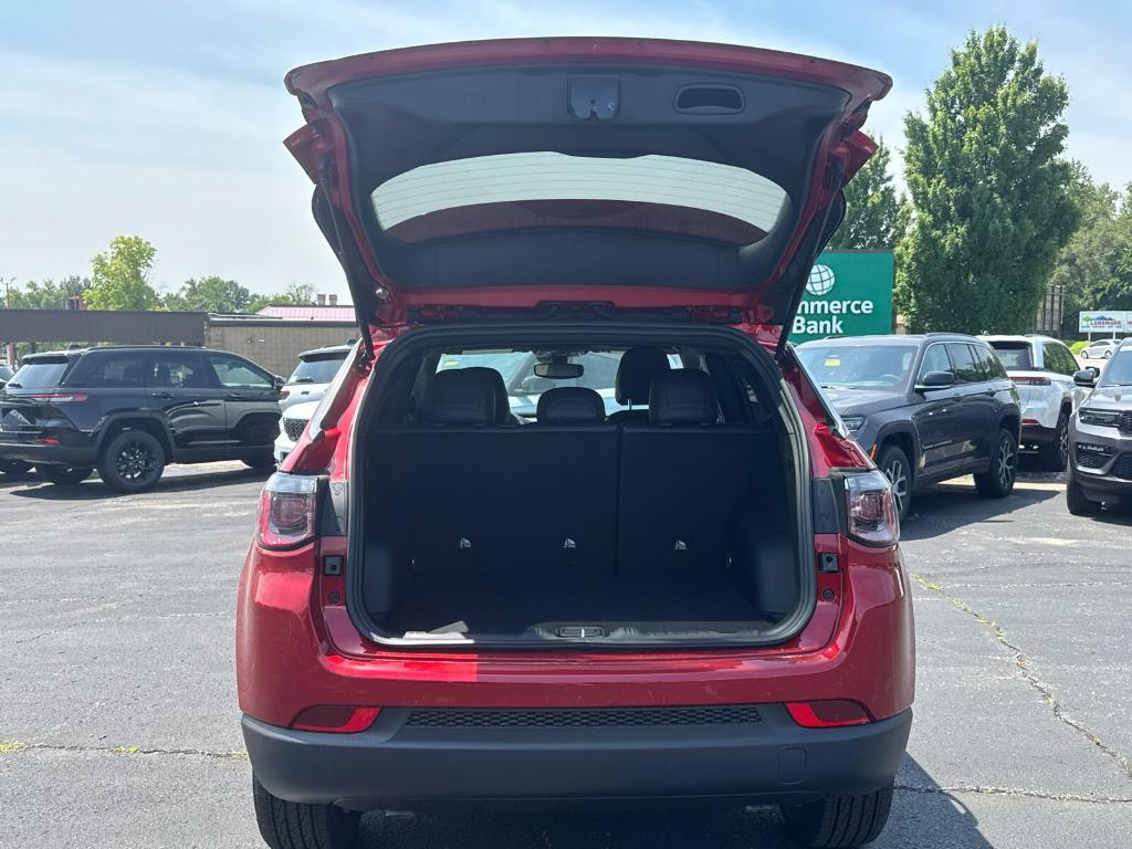 new 2025 Jeep Compass car, priced at $22,988