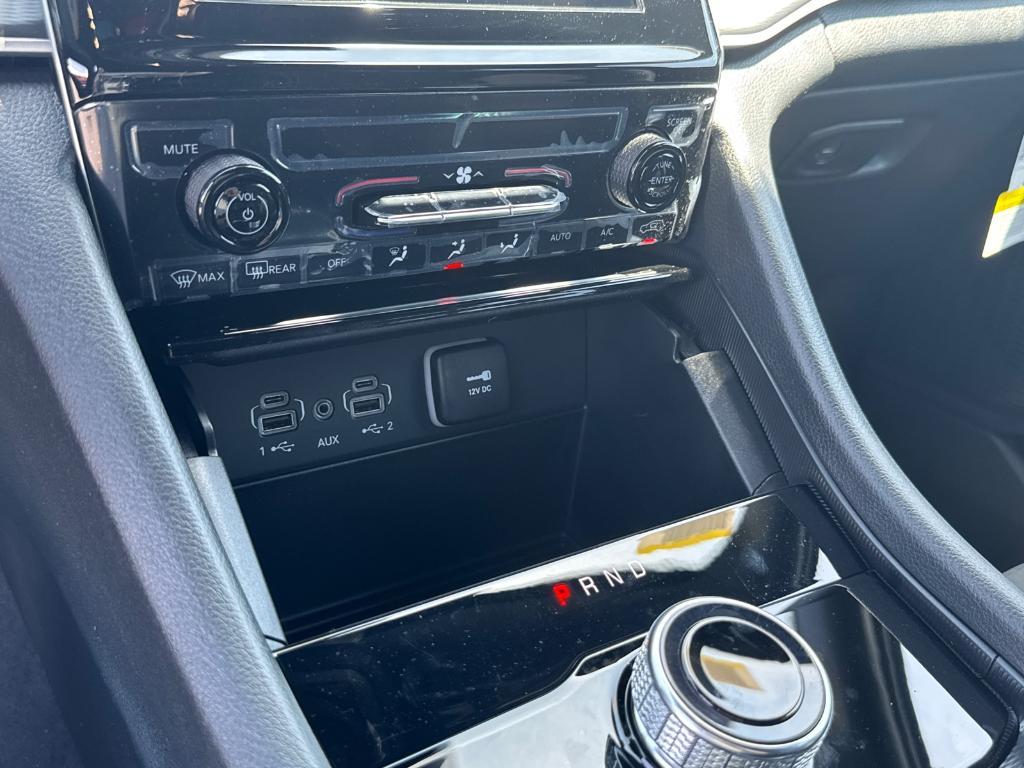 new 2025 Jeep Grand Cherokee L car, priced at $33,988