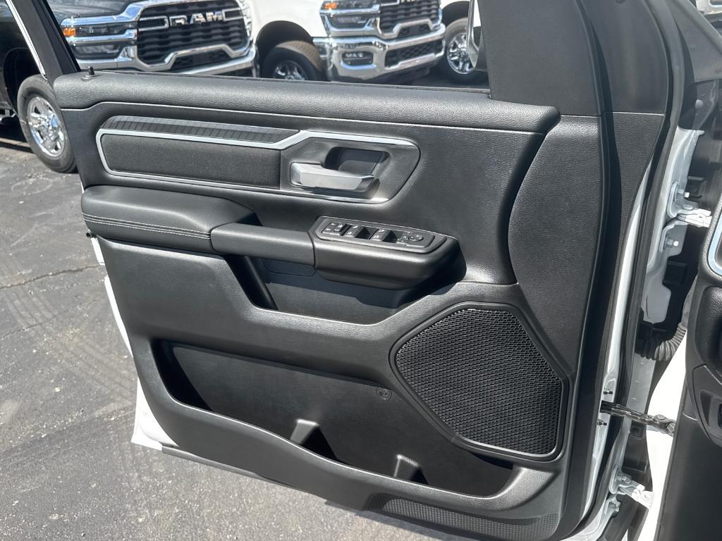 new 2025 Ram 1500 car, priced at $56,270