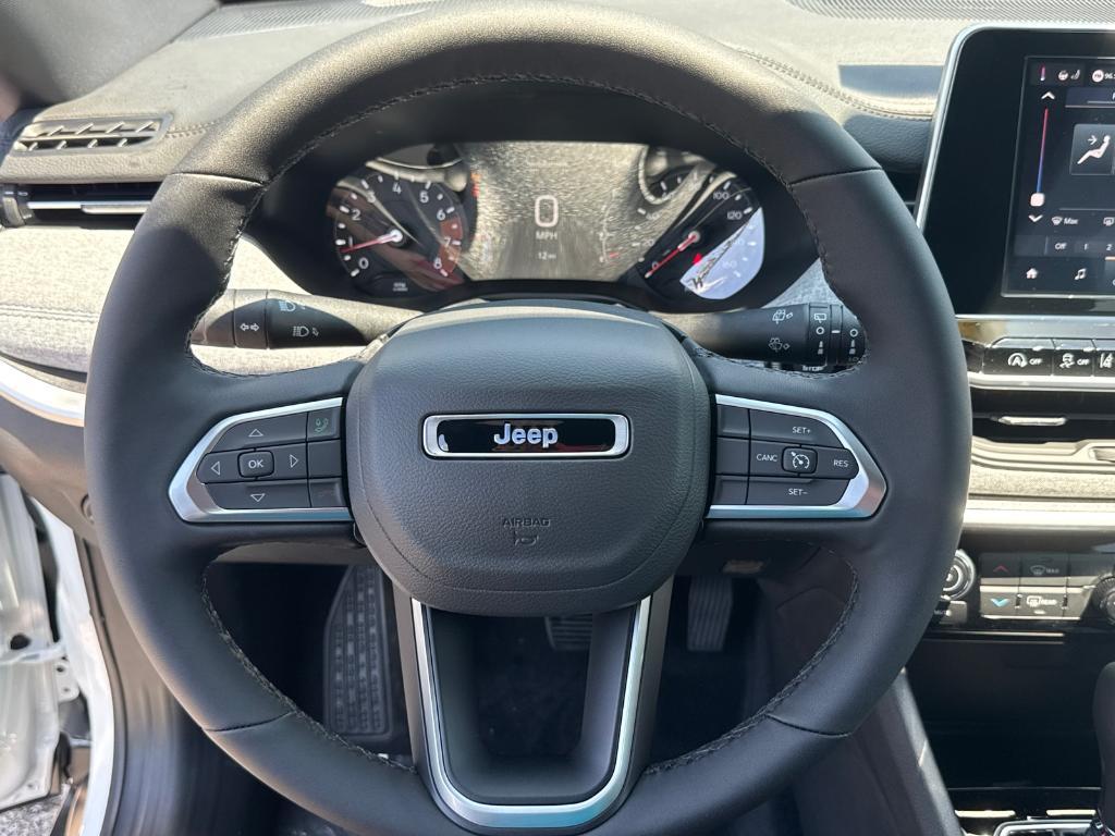 new 2025 Jeep Compass car, priced at $24,988