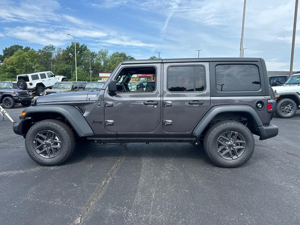 new 2025 Jeep Wrangler car, priced at $40,998