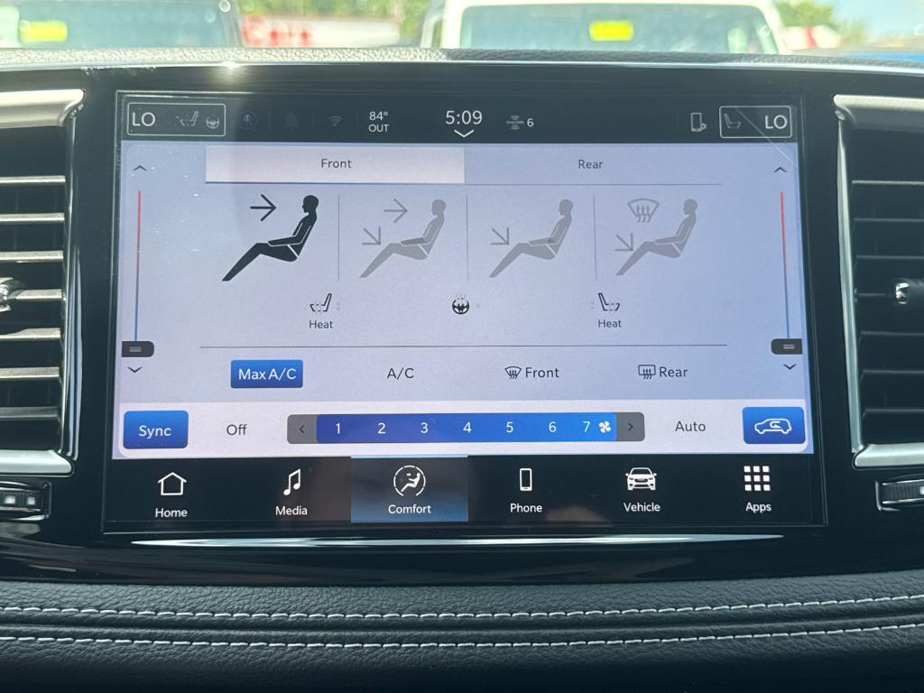new 2025 Chrysler Pacifica car, priced at $36,988