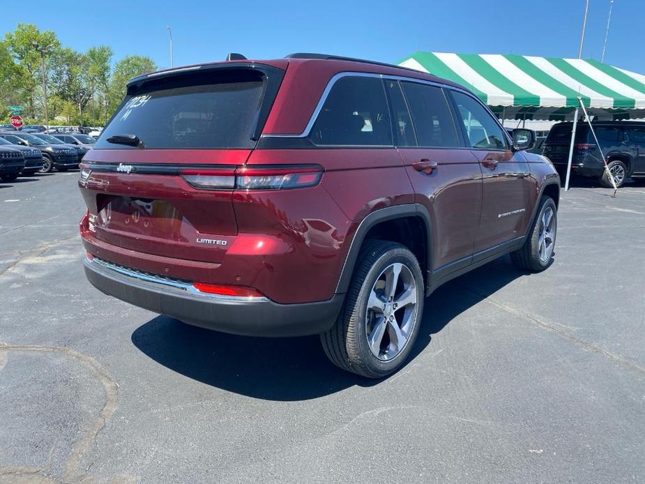 new 2024 Jeep Grand Cherokee car, priced at $39,988