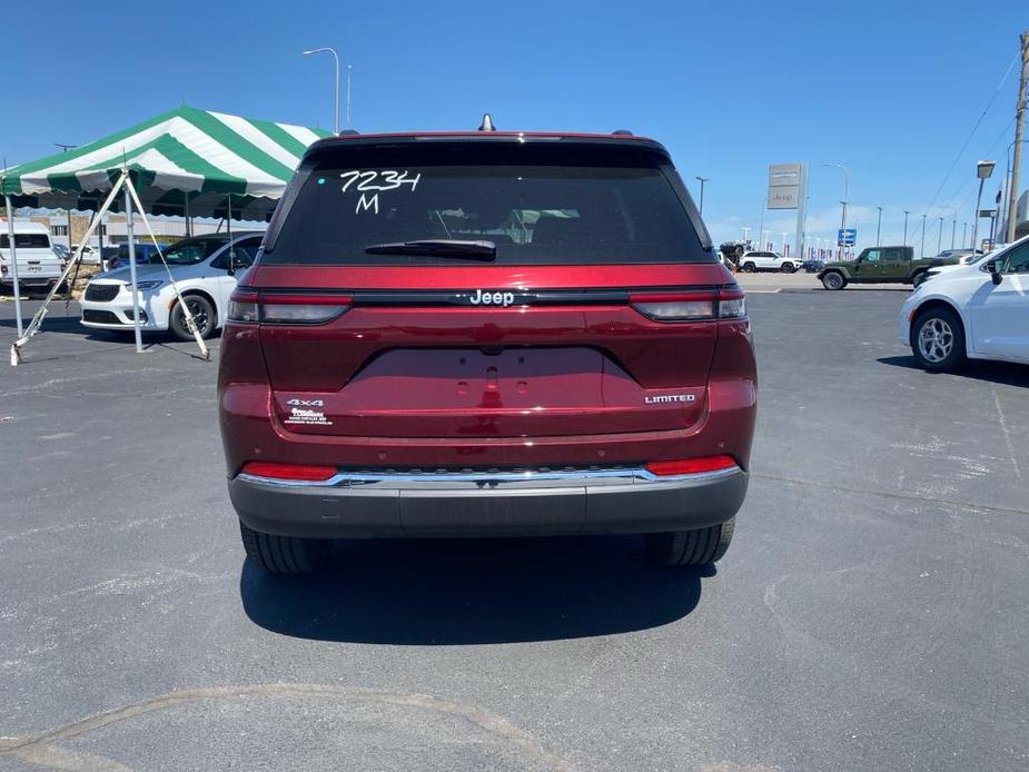 new 2024 Jeep Grand Cherokee car, priced at $39,988