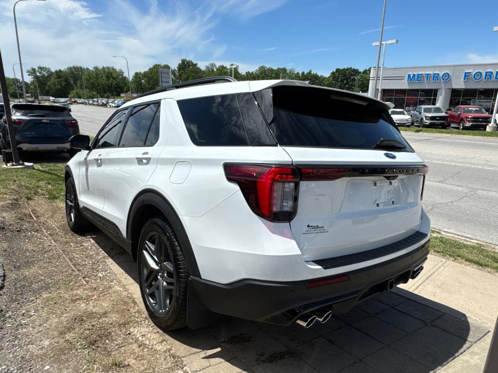 used 2025 Ford Explorer car, priced at $53,788