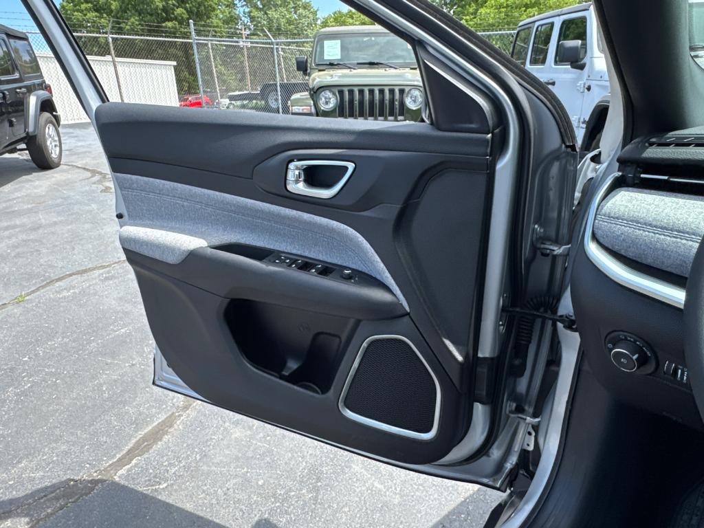 used 2025 Jeep Compass car, priced at $25,688