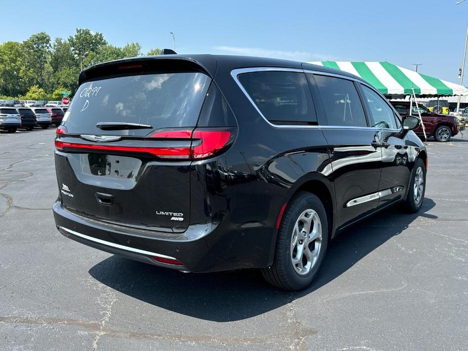 new 2024 Chrysler Pacifica car, priced at $43,988