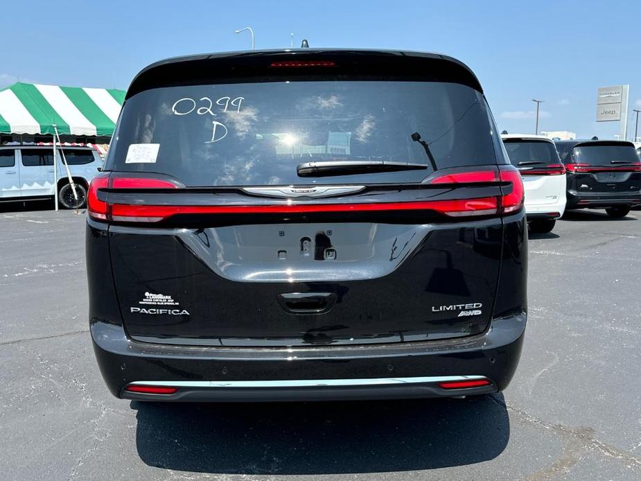 new 2024 Chrysler Pacifica car, priced at $43,988