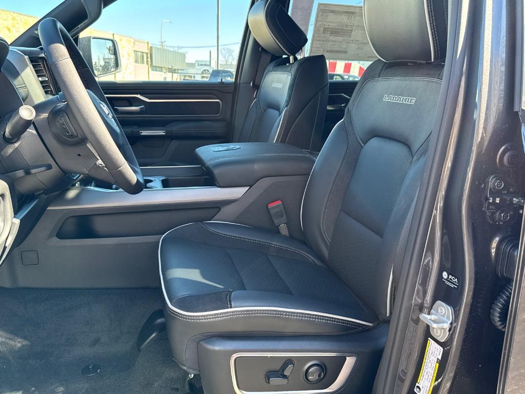 new 2025 Ram 1500 car, priced at $52,189