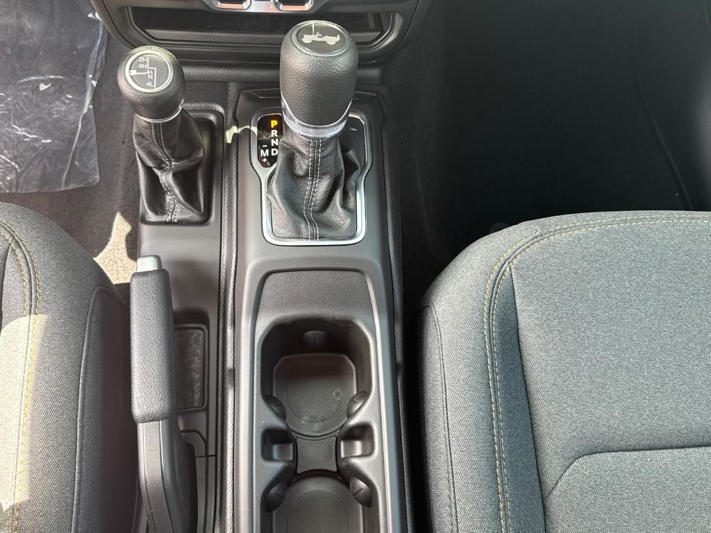 new 2025 Jeep Wrangler car, priced at $39,988