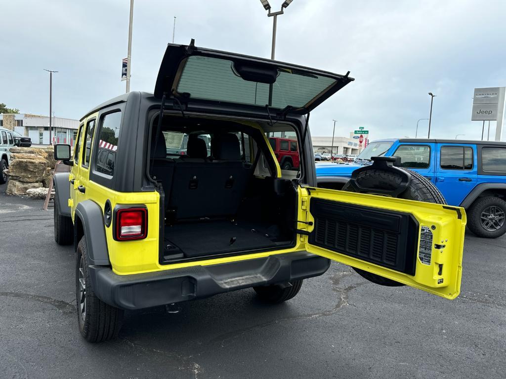 new 2024 Jeep Wrangler car, priced at $41,675