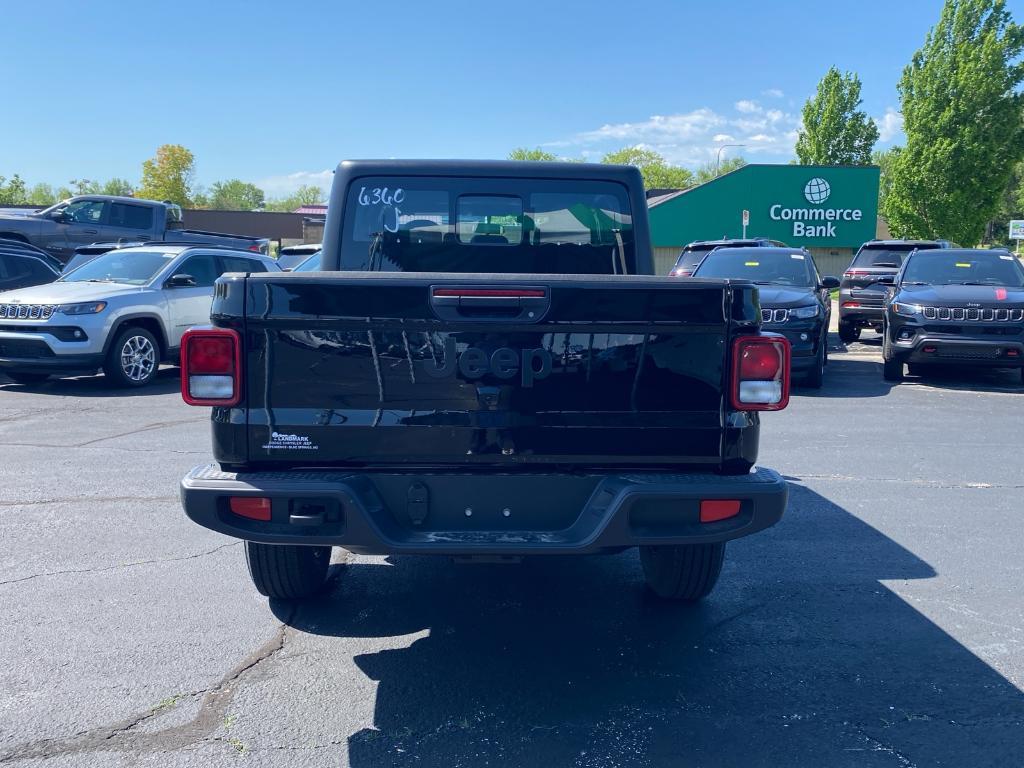 new 2024 Jeep Gladiator car, priced at $35,488