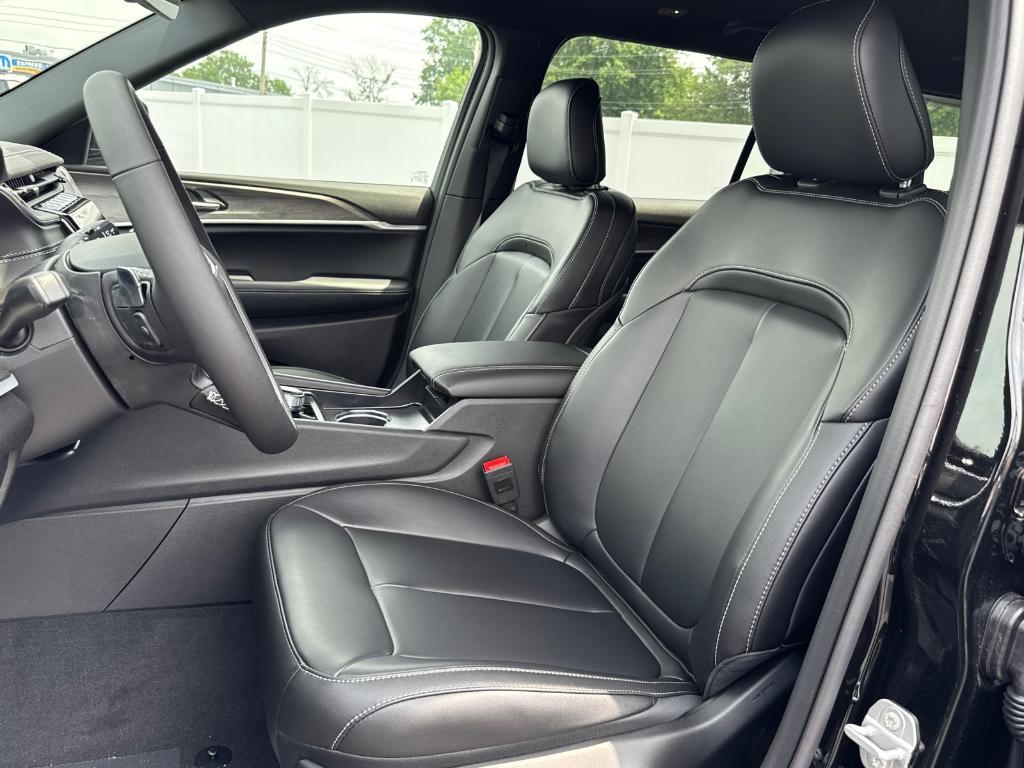 new 2025 Jeep Grand Cherokee L car, priced at $38,988