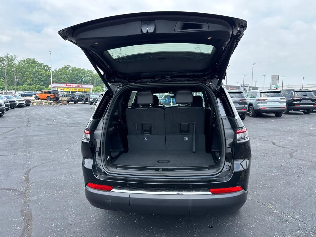 new 2025 Jeep Grand Cherokee L car, priced at $38,988