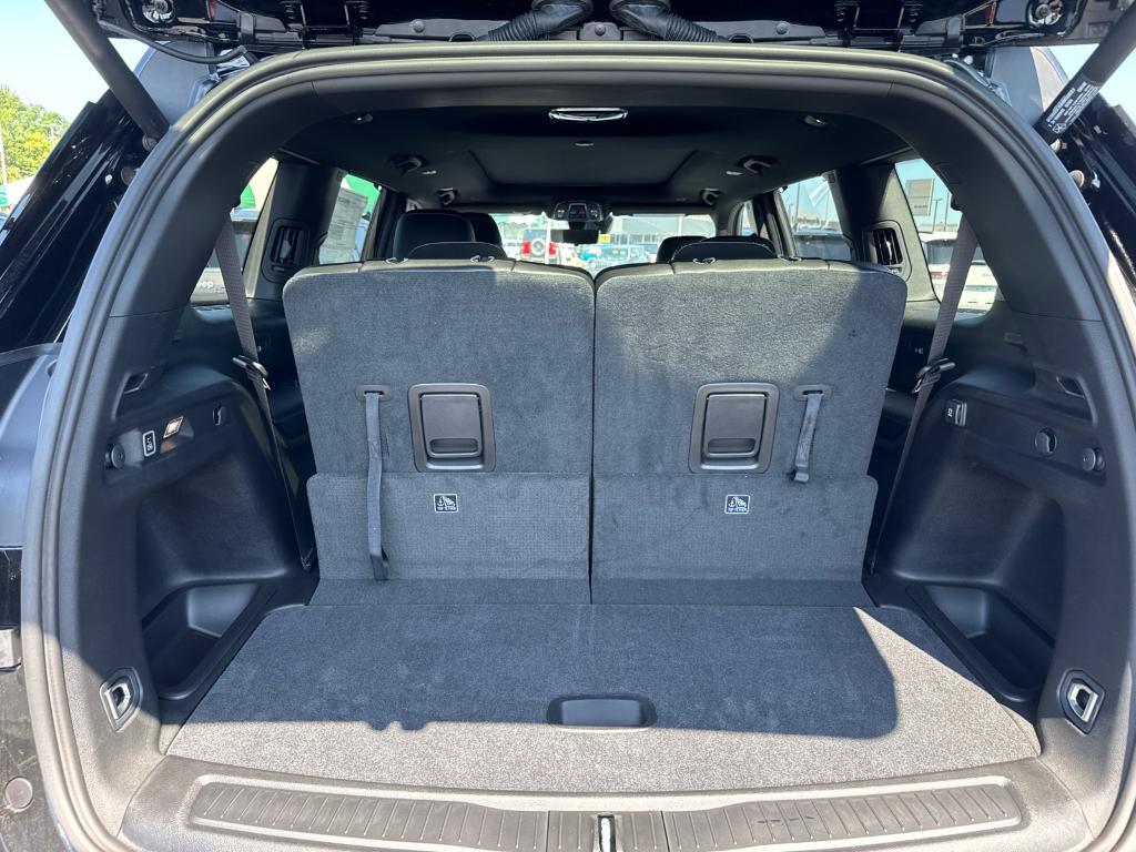 new 2025 Jeep Grand Cherokee L car, priced at $43,988