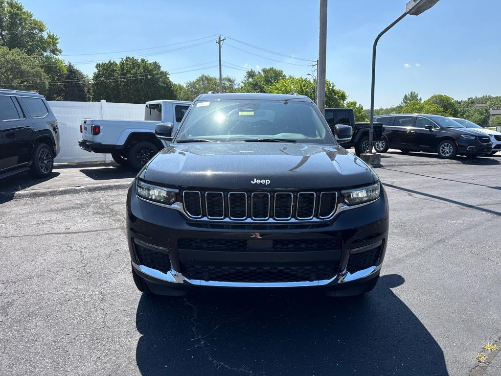 new 2025 Jeep Grand Cherokee L car, priced at $43,988