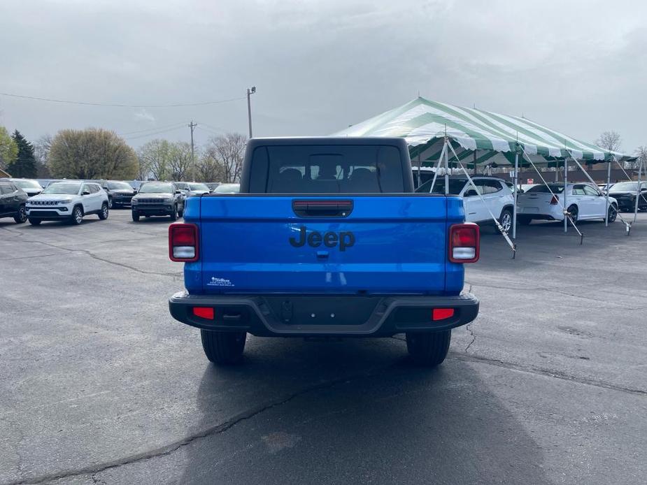 new 2024 Jeep Gladiator car, priced at $39,988