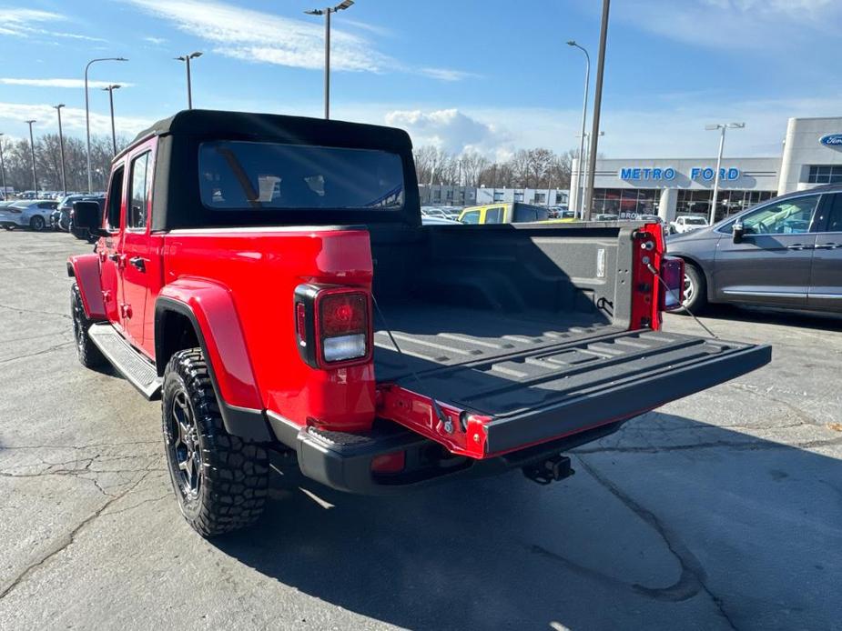 used 2021 Jeep Gladiator car, priced at $32,988