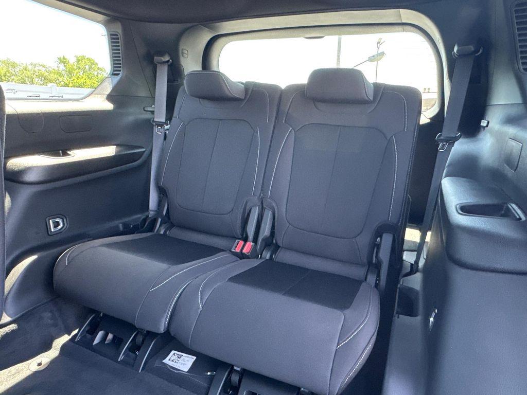 new 2025 Jeep Grand Cherokee L car, priced at $33,988