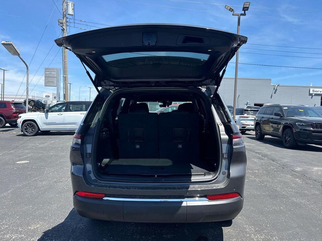 new 2025 Jeep Grand Cherokee L car, priced at $33,988