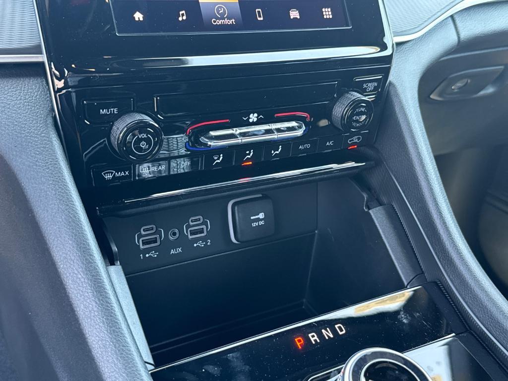 new 2025 Jeep Grand Cherokee L car, priced at $33,988