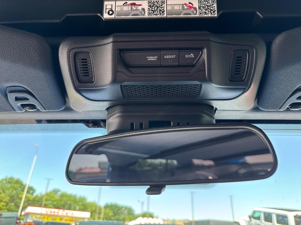 new 2025 Jeep Wrangler car, priced at $39,988