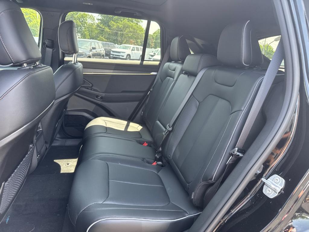 new 2025 Jeep Wagoneer S car, priced at $48,988