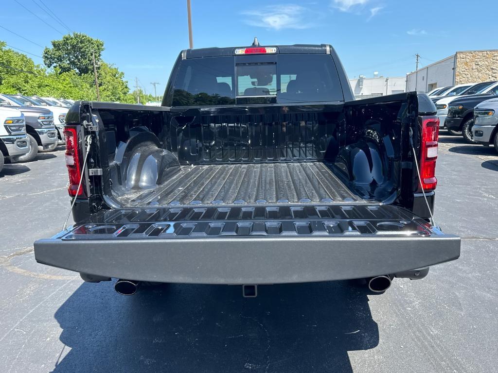 new 2025 Ram 1500 car, priced at $45,985