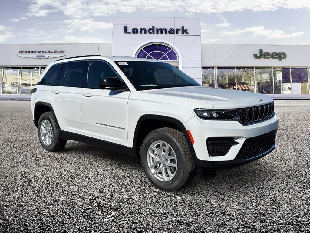 new 2025 Jeep Grand Cherokee car, priced at $32,988
